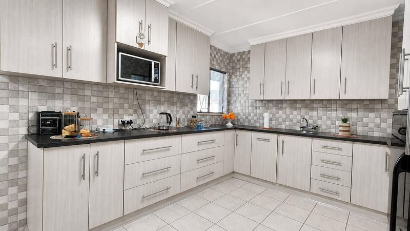 4 Bedroom Property for Sale in Bayswater Free State